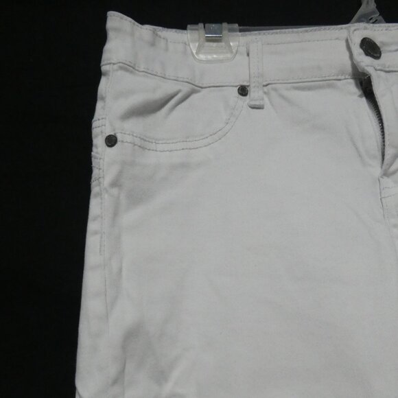 RIO DENIM | large | Classic White Slim Fit Denim / Jeans - Picture 3 of 16
